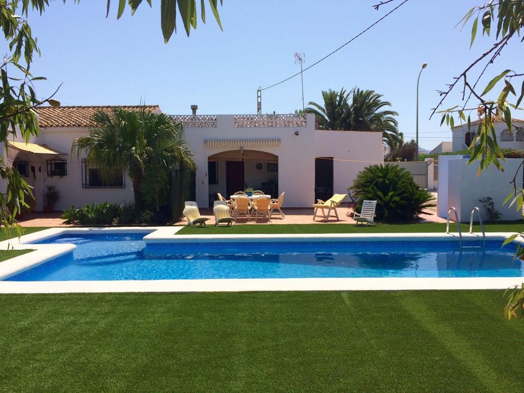 Chalet La Marina Denia Exterior foto